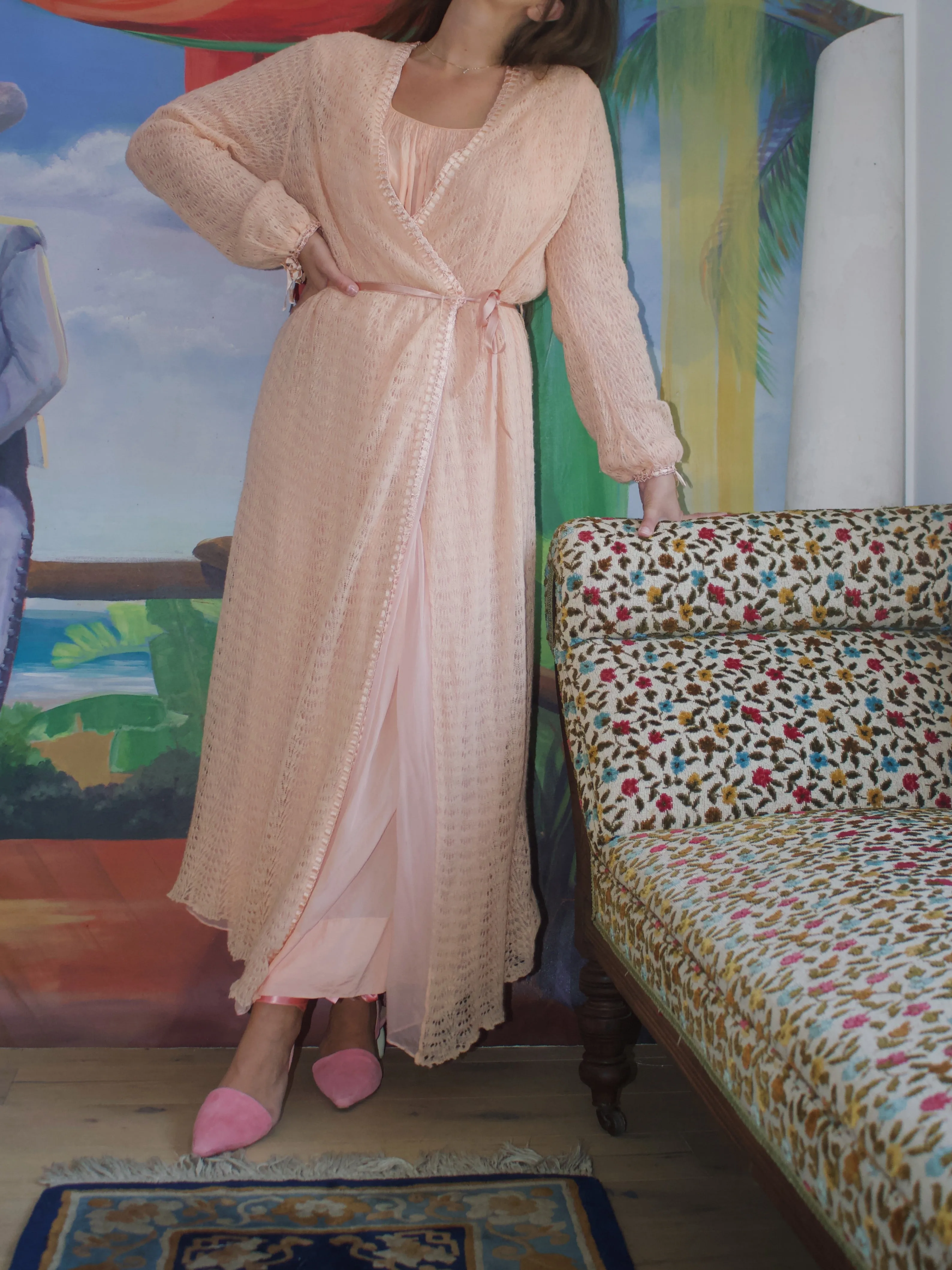 1920s Pale Peach Open Weave Knit & Chiffon Floor Length Wrap Dressing Gown