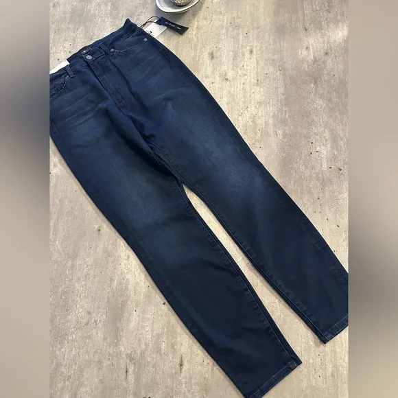 7 for All Mankind Aubrey Slim Illusion Luxe Skinny Jeans Size 28