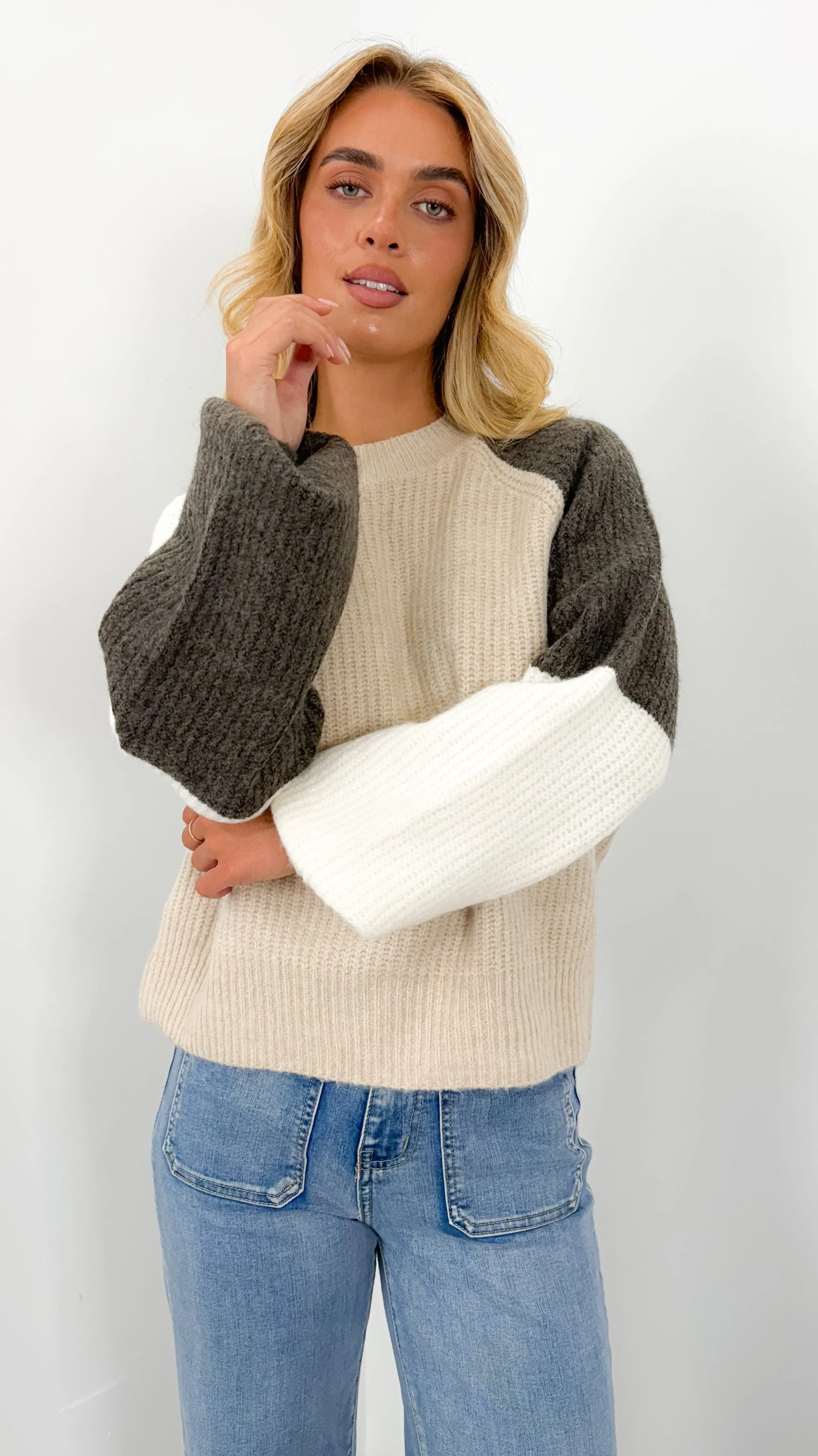 AGNES KNIT - BEIGE