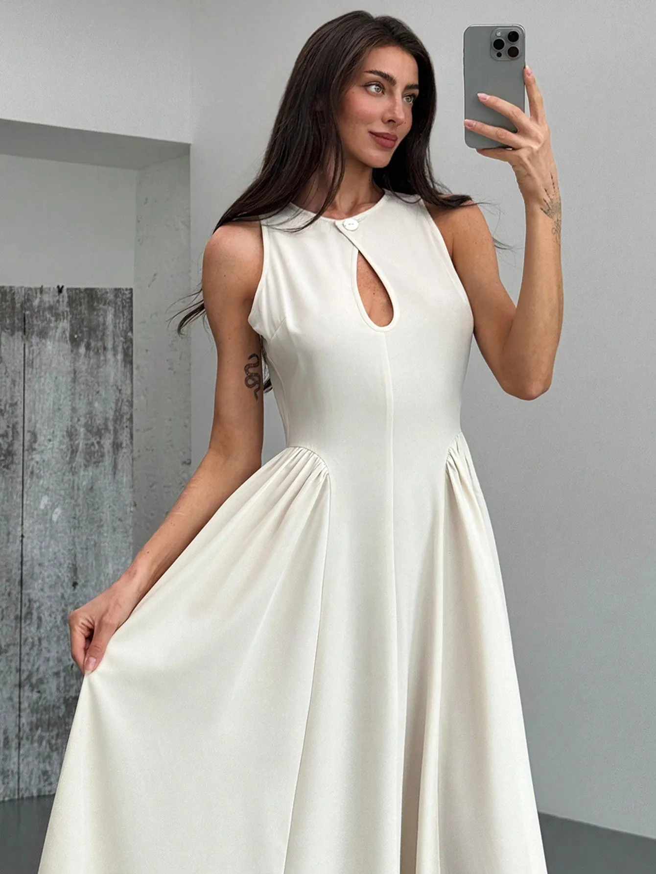Aloruh Women's Sleeveless Cutout Front A-Line Side Ruched Midi Dress