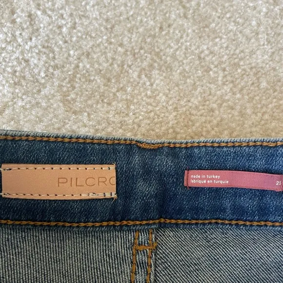Anthropologie Pilcro High Rise Flare Jeans. Women size 25