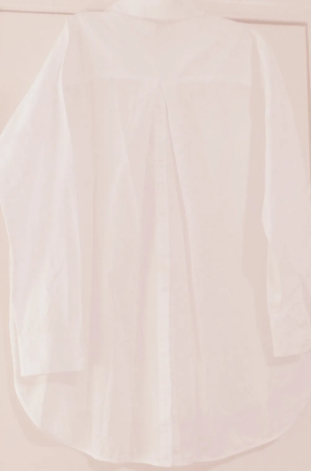 Banana Republic White Trapeze Knit Shirt