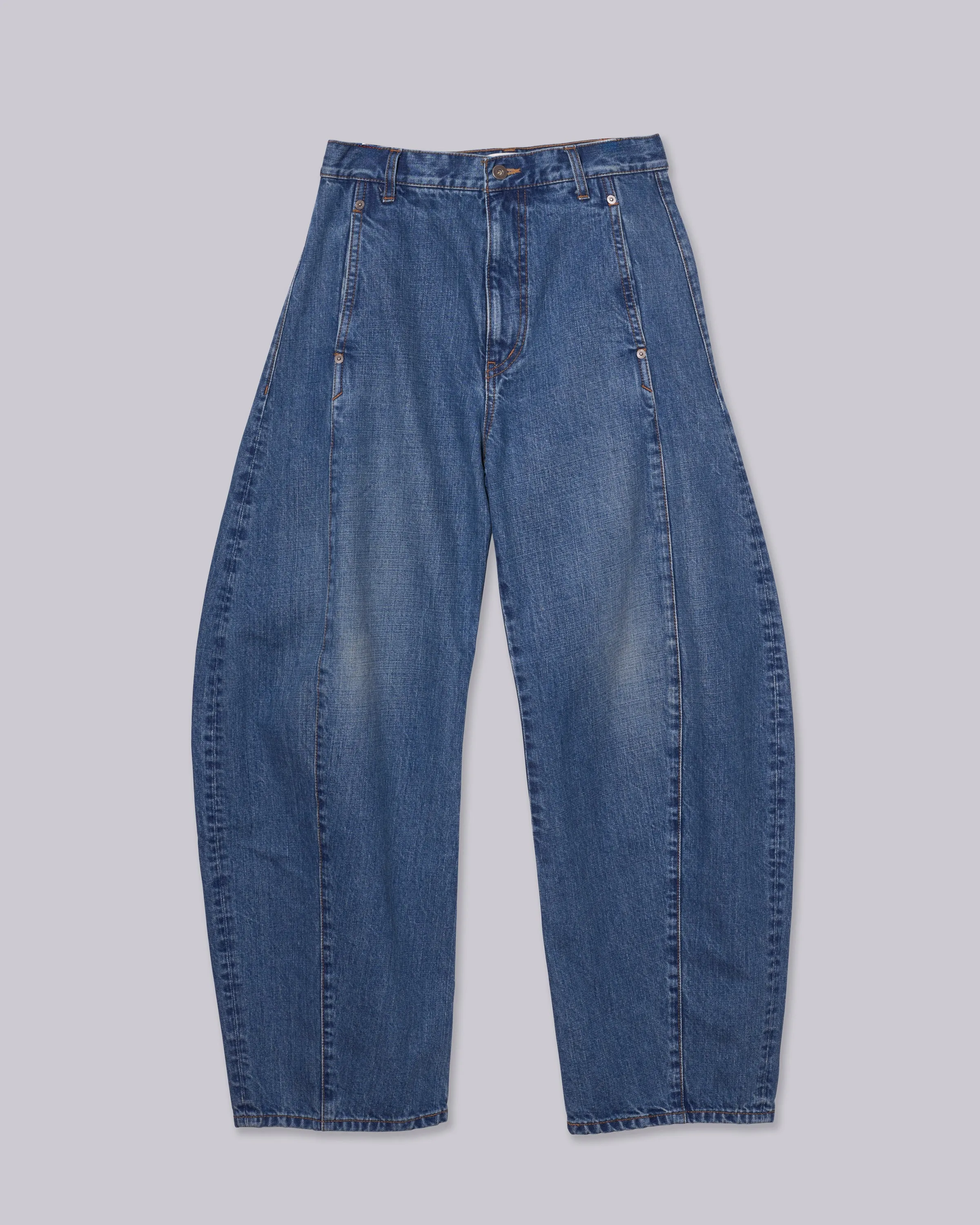 Barrel Denim in Light Blue