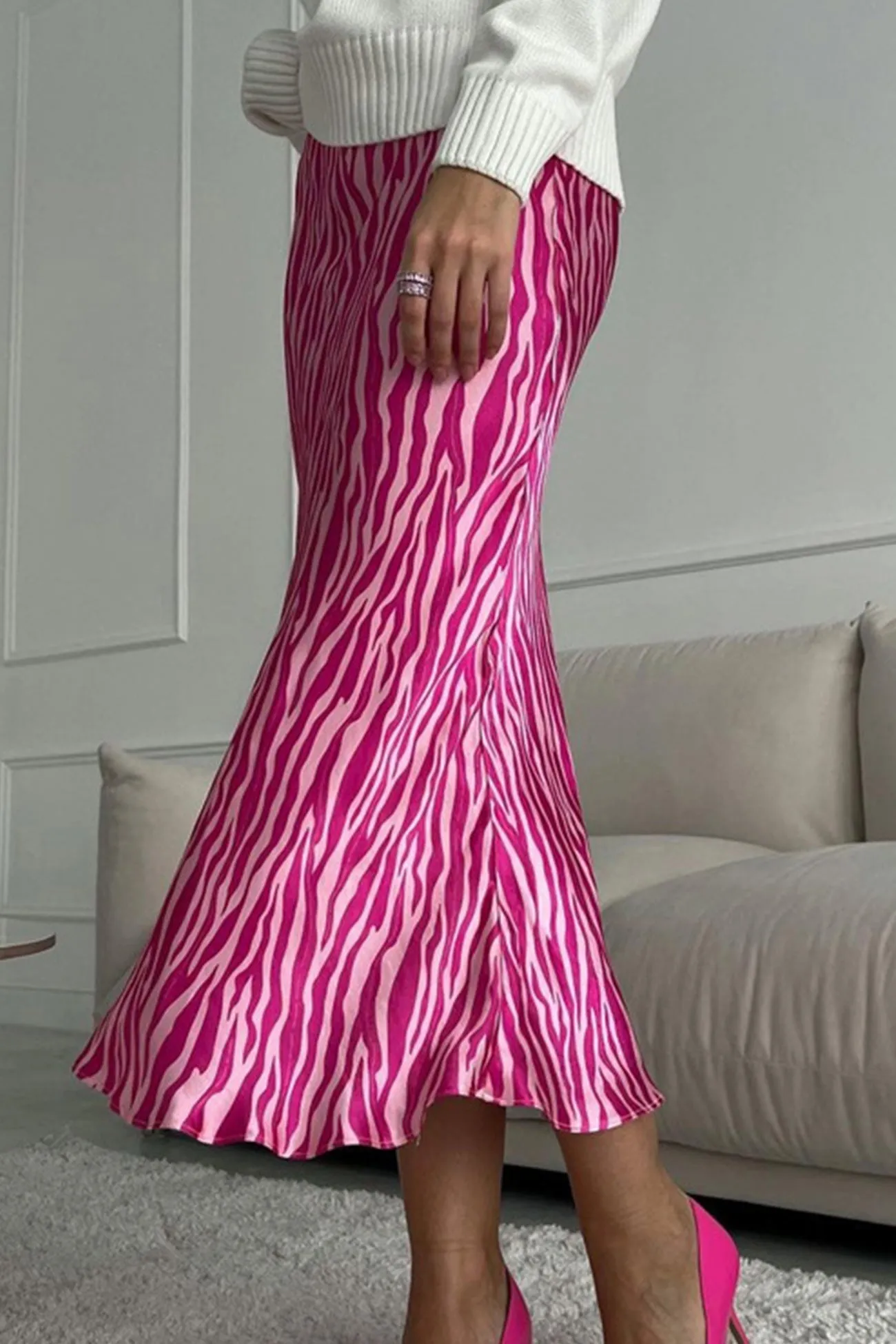 BerryBetty - Zebra Print Fishtail Midi Skirt