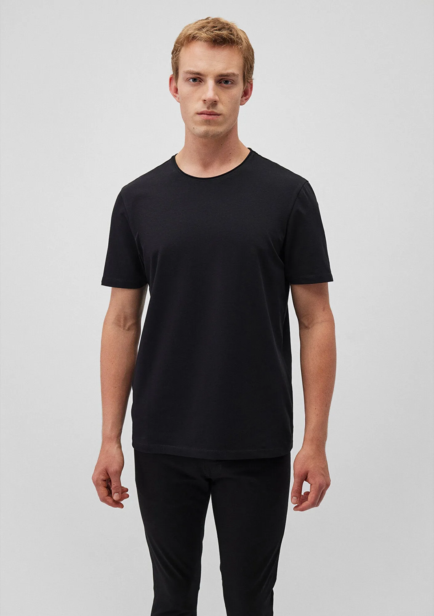 Black Basic T-Shirt