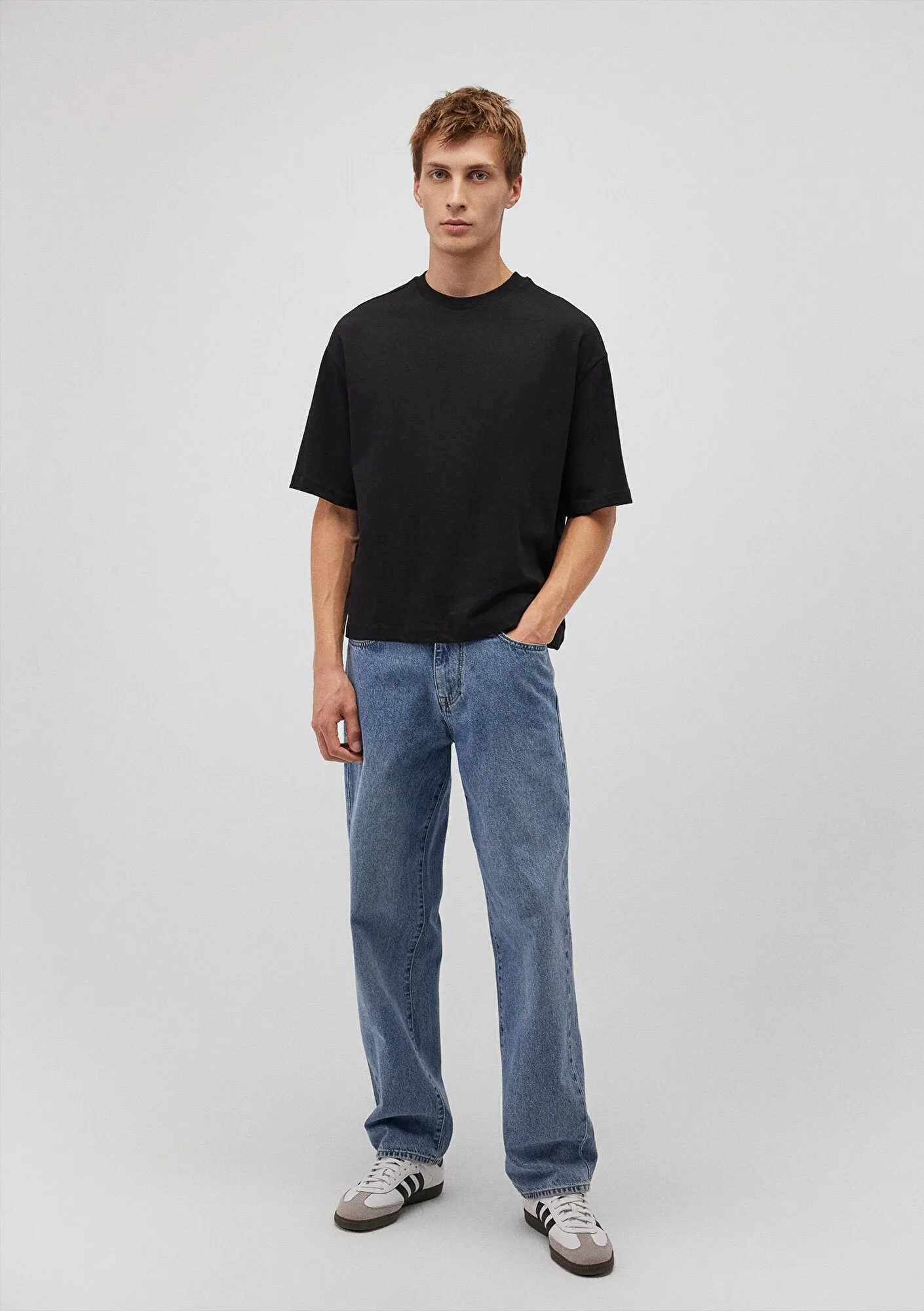 Black Basic T-Shirt