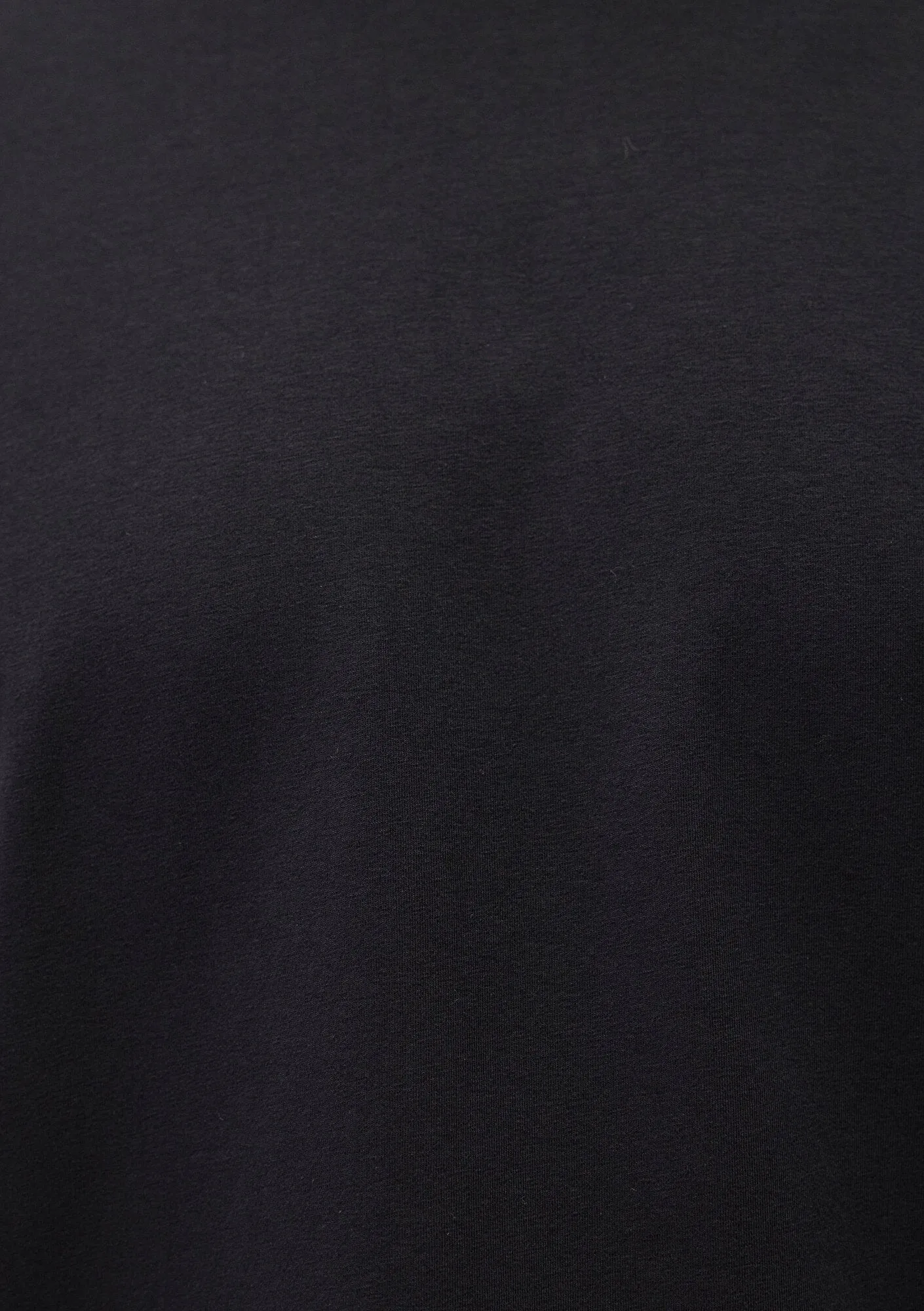 Black Basic T-Shirt