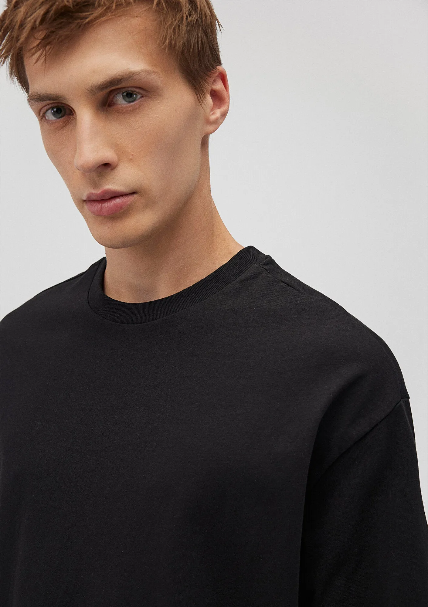 Black Basic T-Shirt