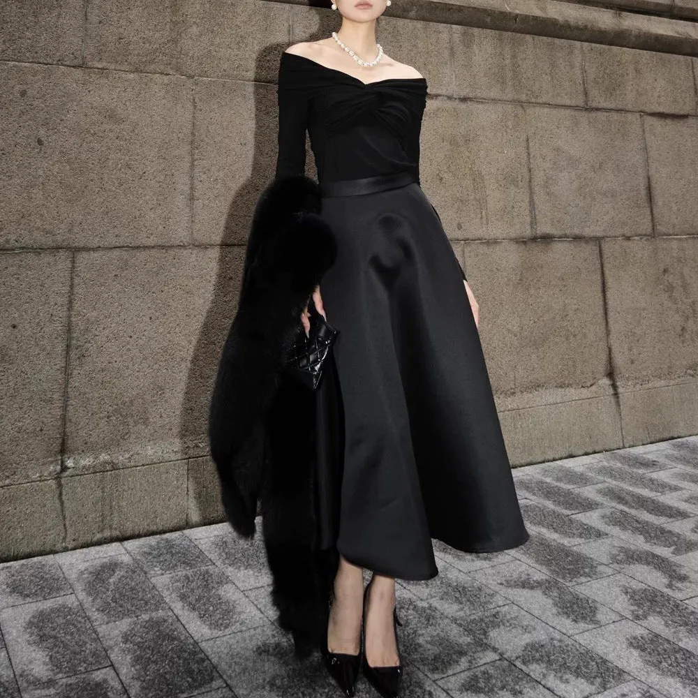 Black high waist vintage skirt