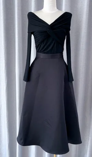 Black high waist vintage skirt