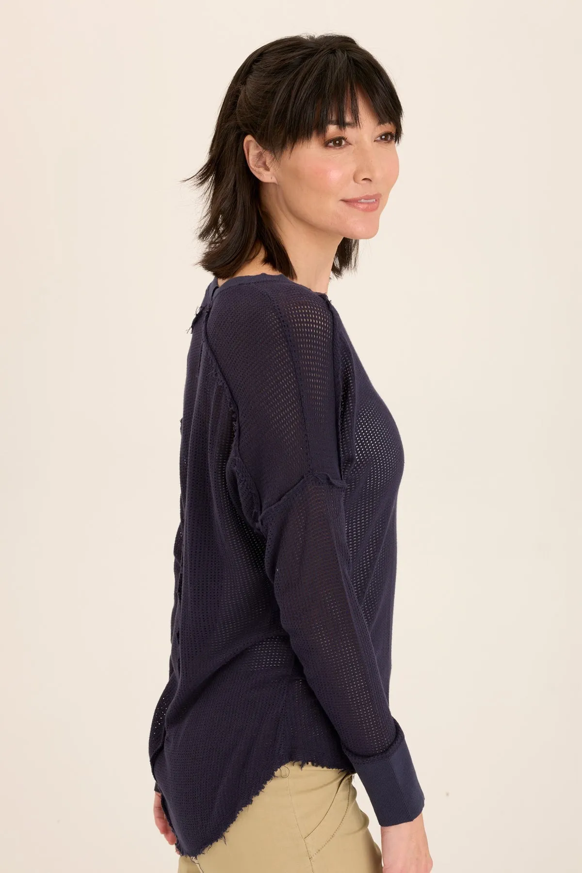 Bullock Mesh V-Neck Pullover