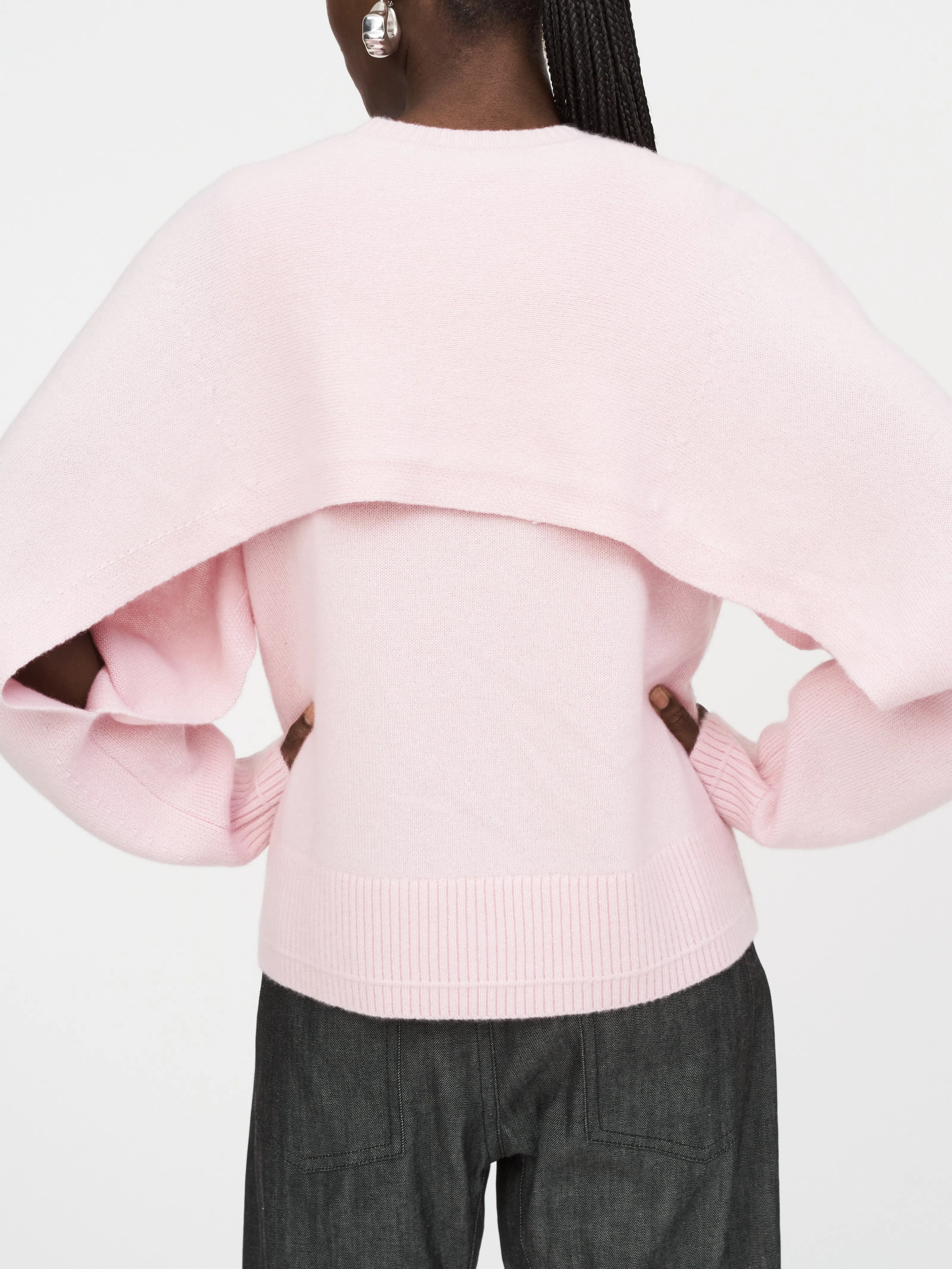 Cape Crew in Whisper Pink