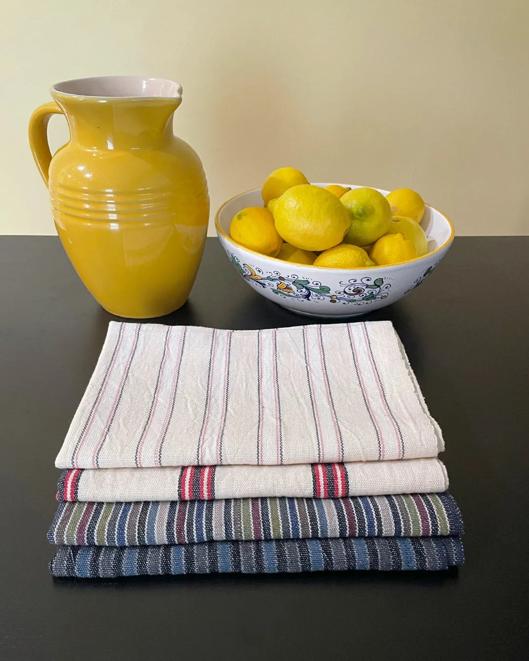 Casa Collection Hand Towel - Ecru Red