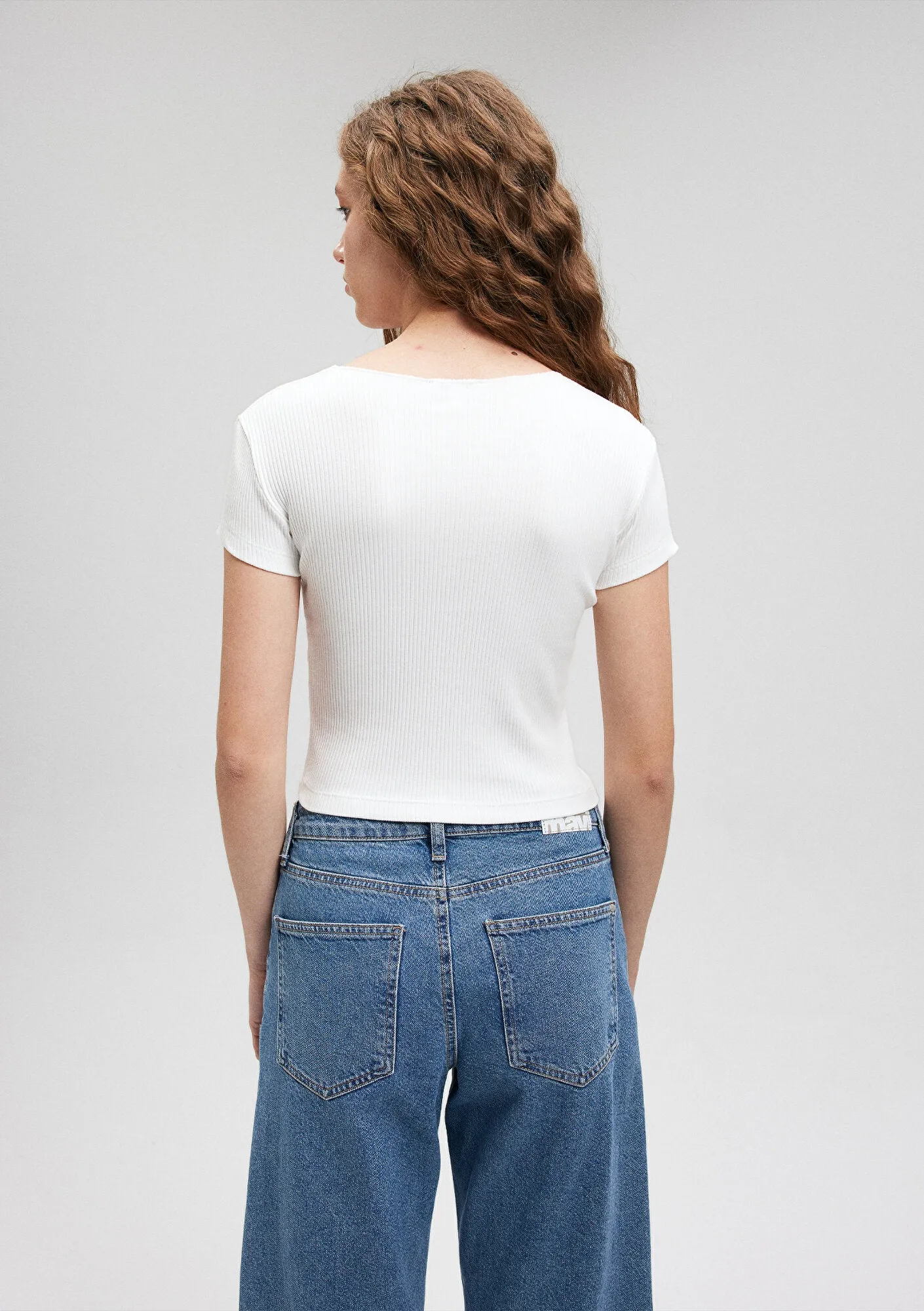 Crew Neck White Basic T-Shirt