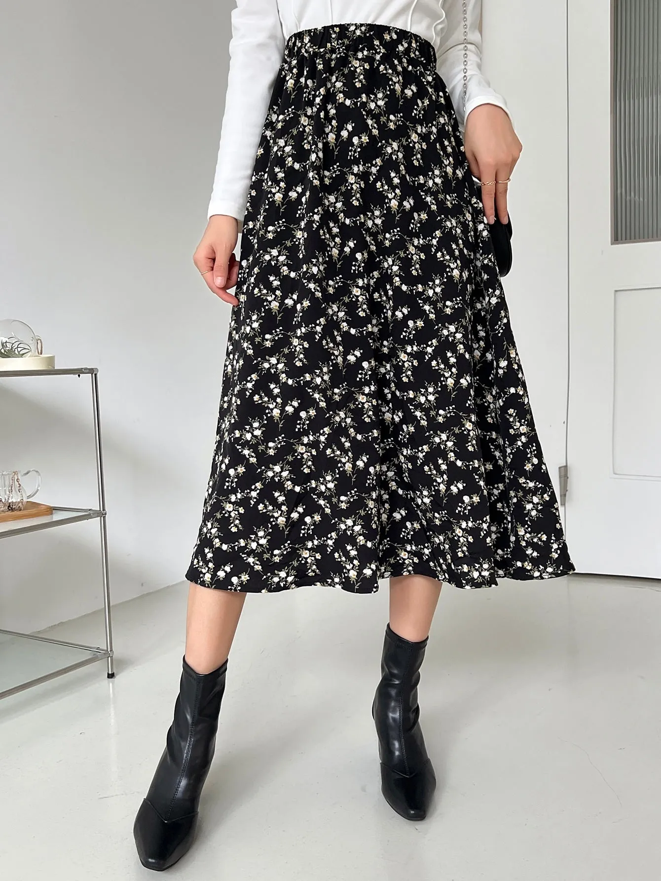 Ditsy Floral Print High Waist Skirt