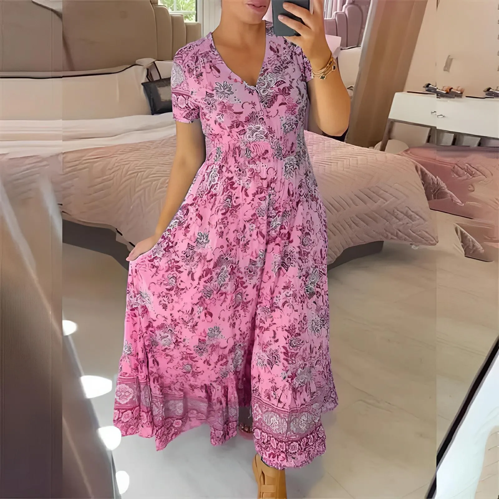 EASY ELEGANCE – FLORAL V-NECK MAXI