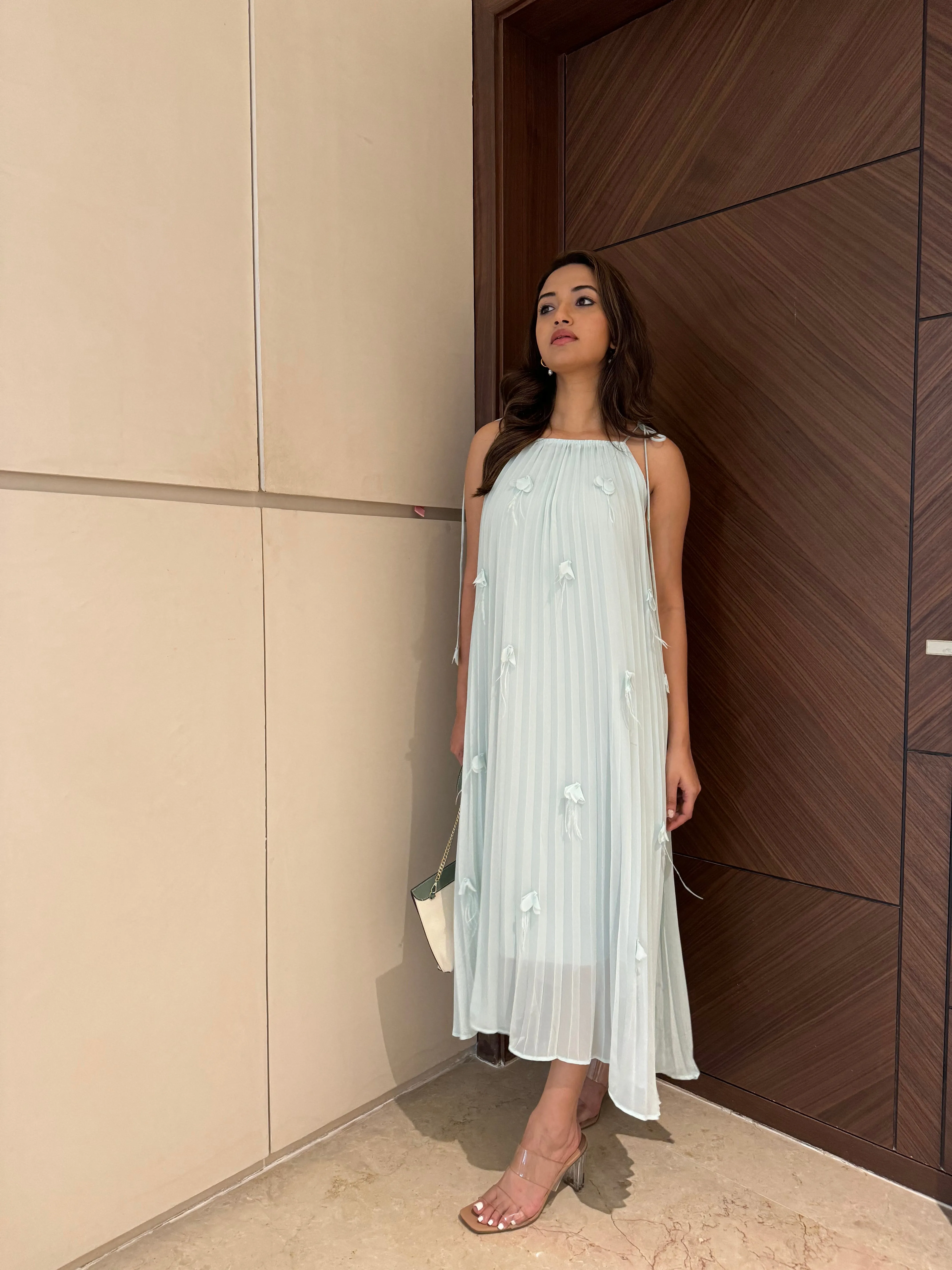 Elif flower pleated dress