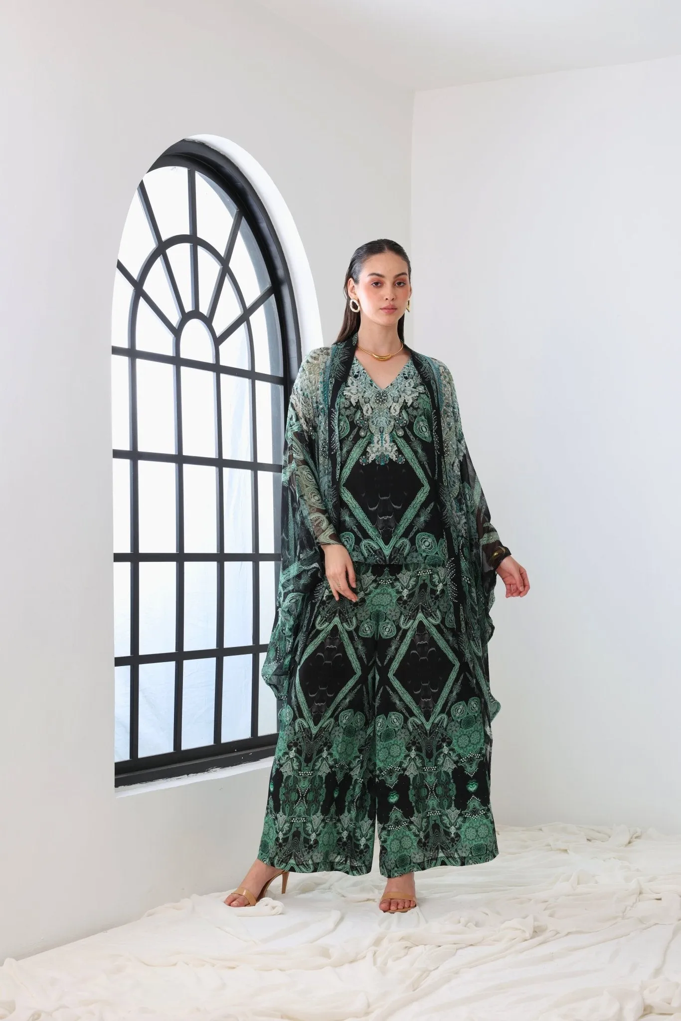 EMERALD OASIS MEDIUM CAPE