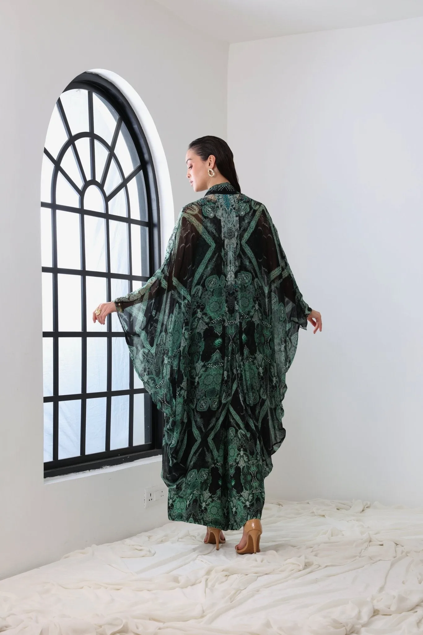 EMERALD OASIS MEDIUM CAPE