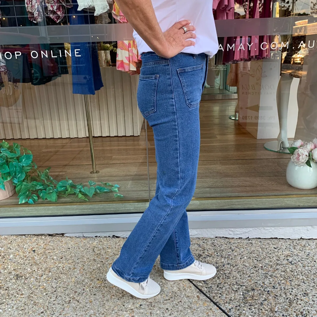 Frida Straight Leg Jeans (Mid Blue)