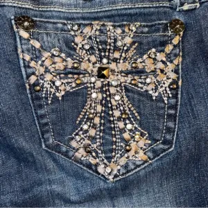 Grace in LA Girls JR Size 7 Blue Denim Jeans with Decorative Stitching Flare Leg