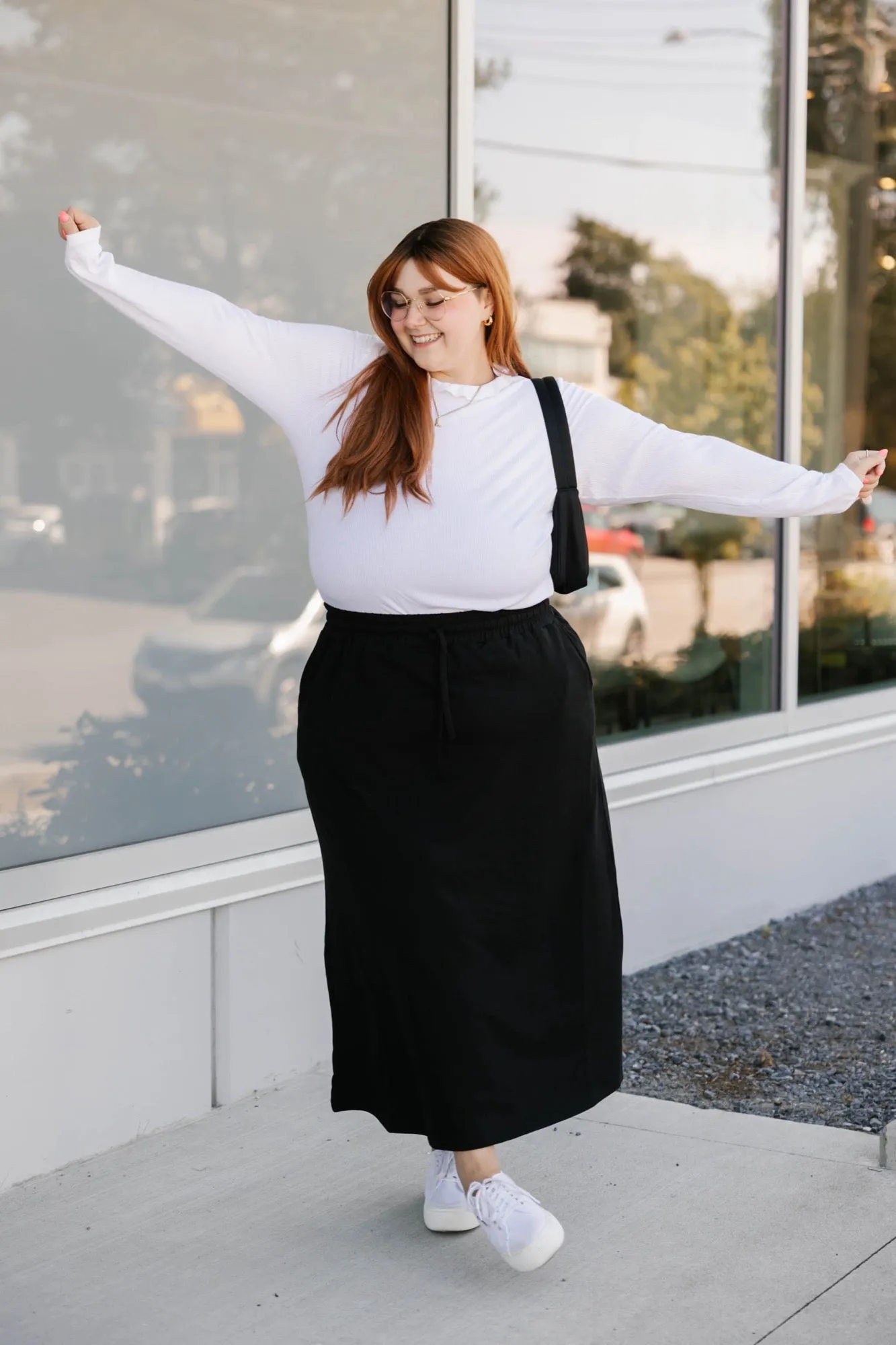 Hang Out Skirt in Midnight Black