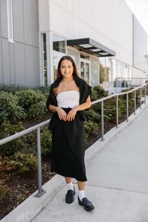 Hang Out Skirt in Midnight Black