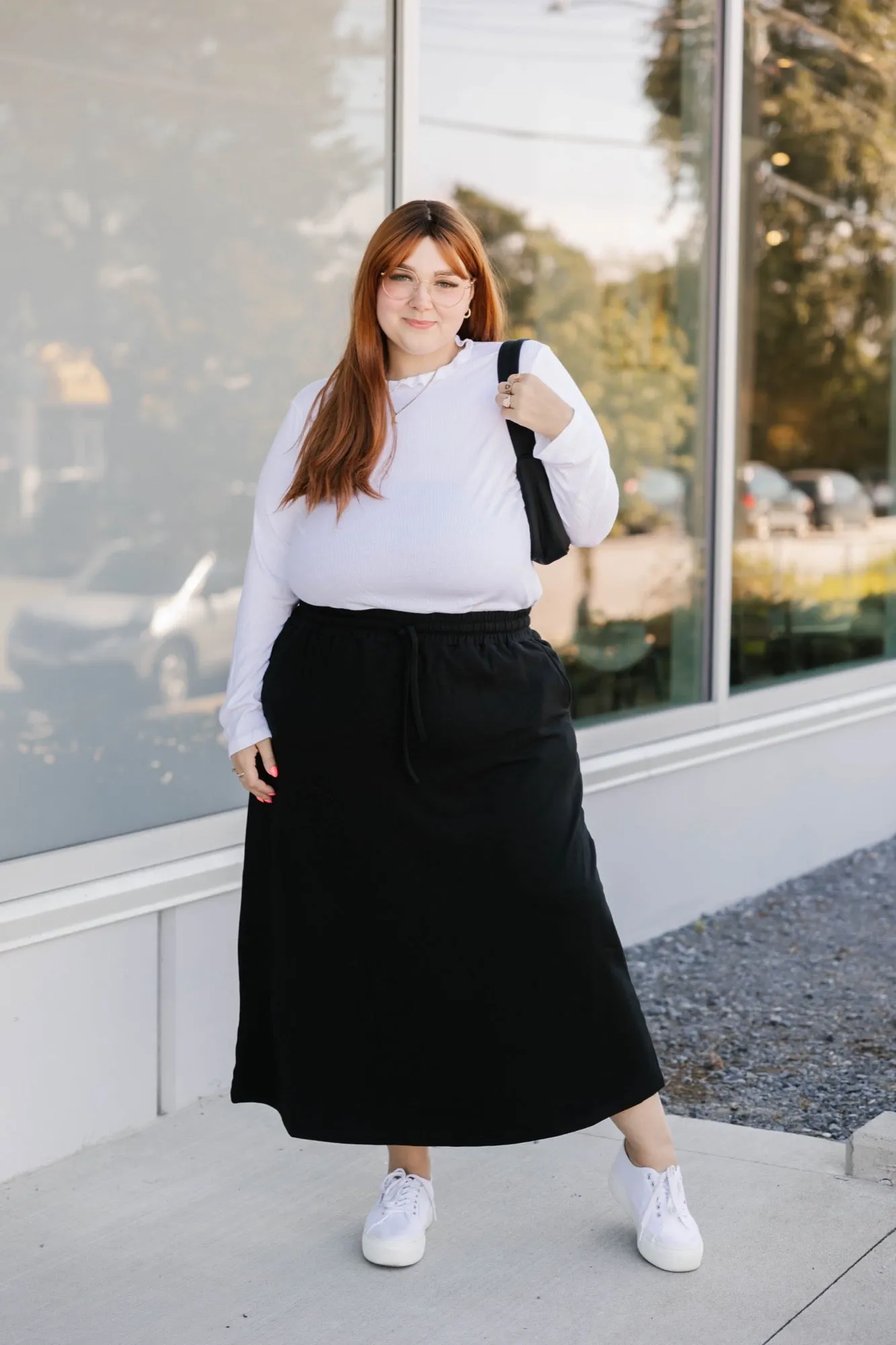 Hang Out Skirt in Midnight Black