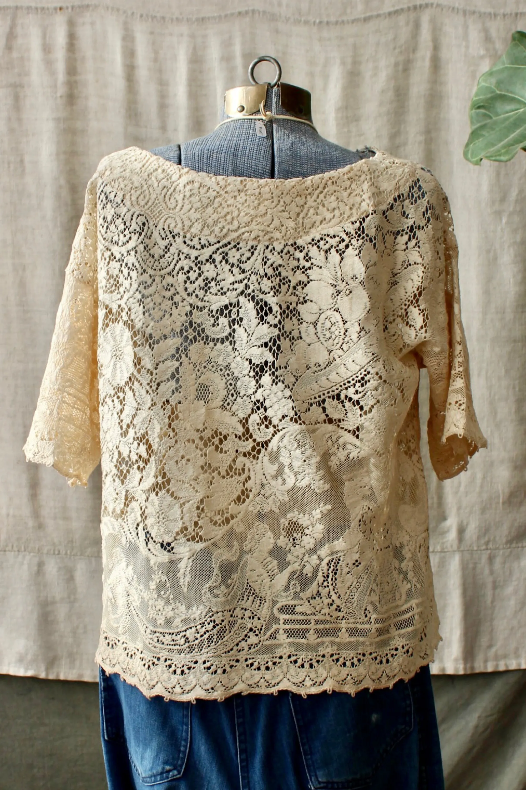 HF172 The Highlands Foundry Natural Heirloom Crochet Top