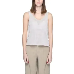 Jacqueline De Yong Beige Tank Top with Straps and Round Neck