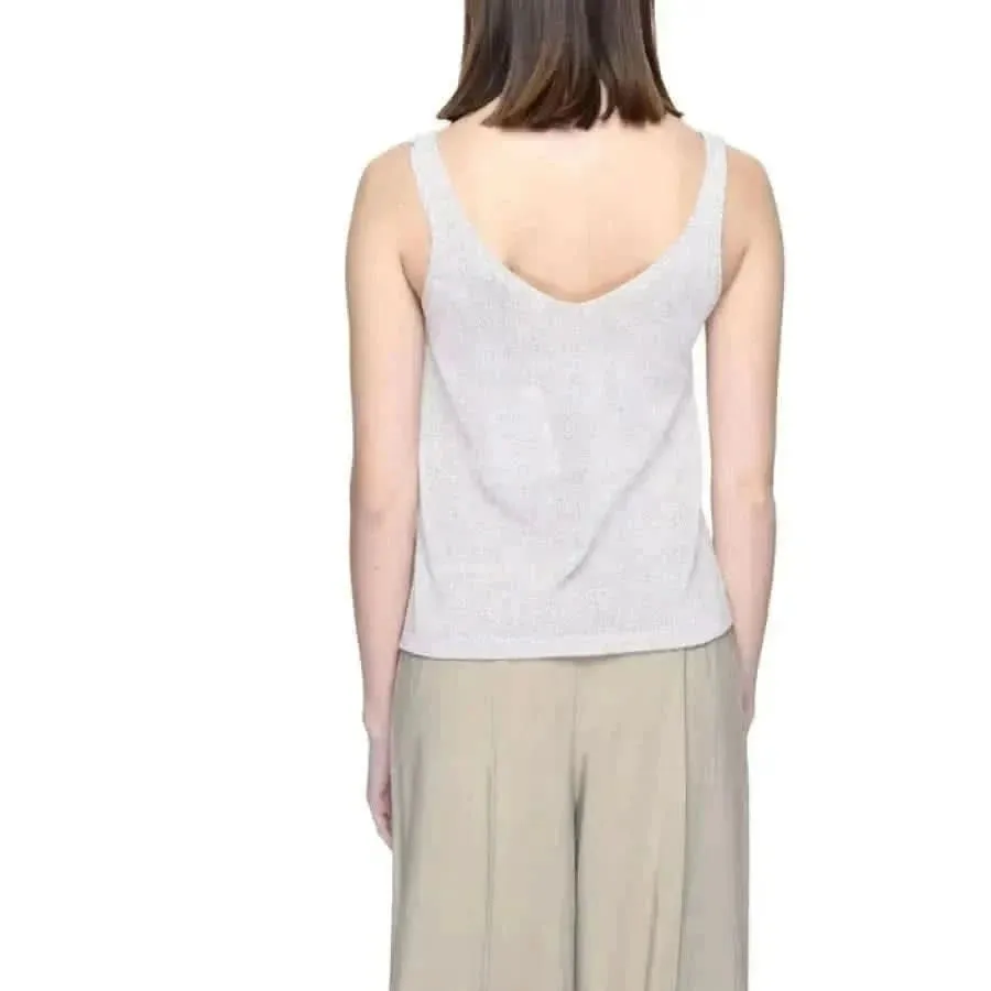 Jacqueline De Yong Beige Tank Top with Straps and Round Neck