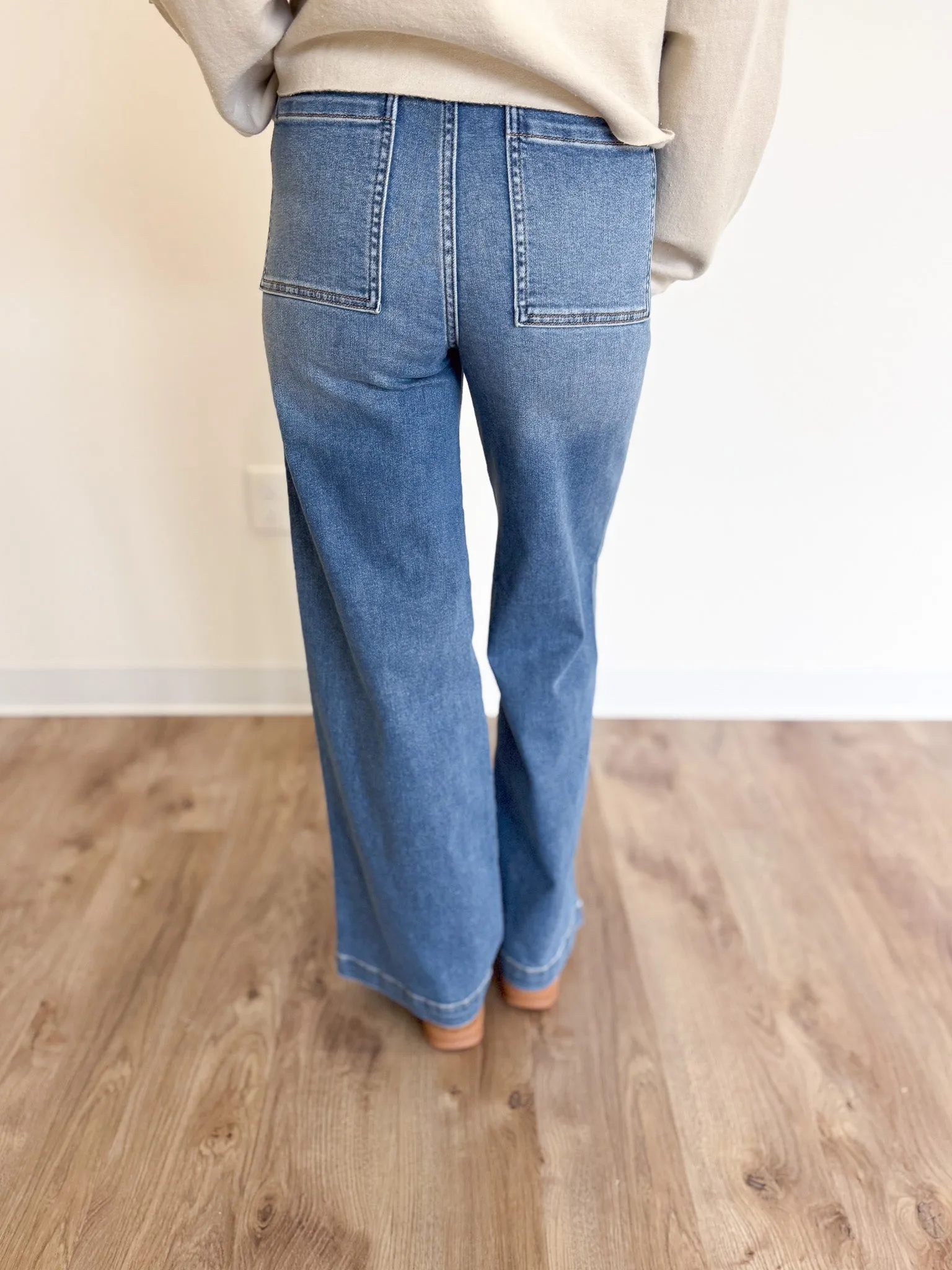 Janiyah Medium Wash Trouser Jeans