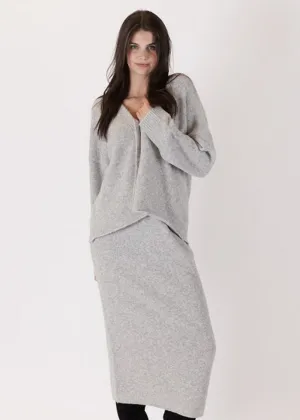 Knox Knit Straight Skirt In Light Grey