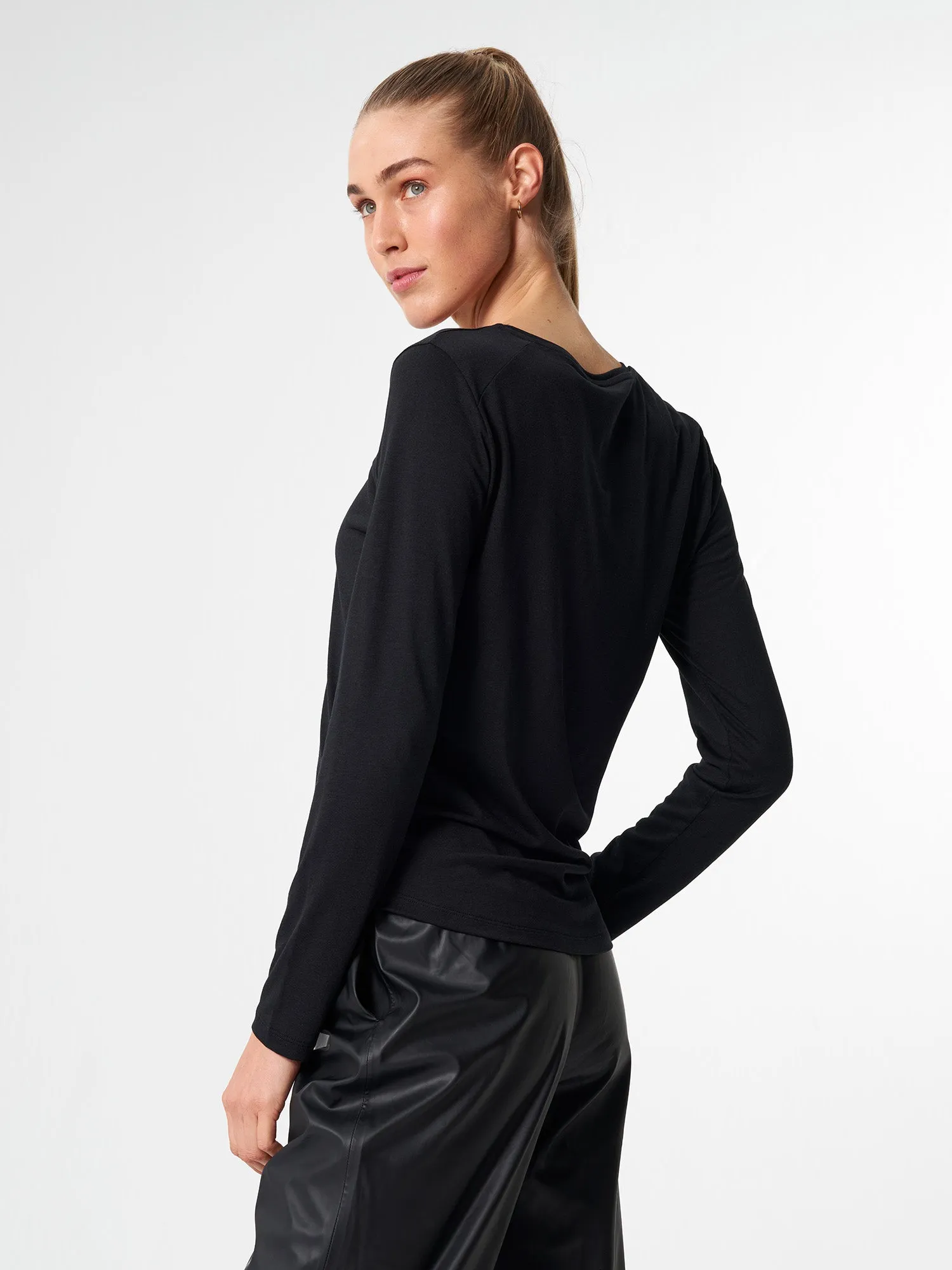 Longsleeve TENCEL™ - Wooden Black (Female)