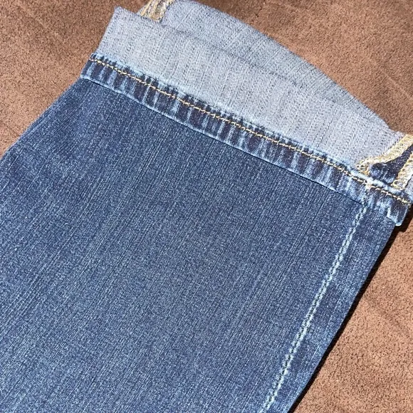 ♦️LUXURY DENIM CROP JEANS - Size 27R by AG Adriano Goldschmied - Fashion Lover