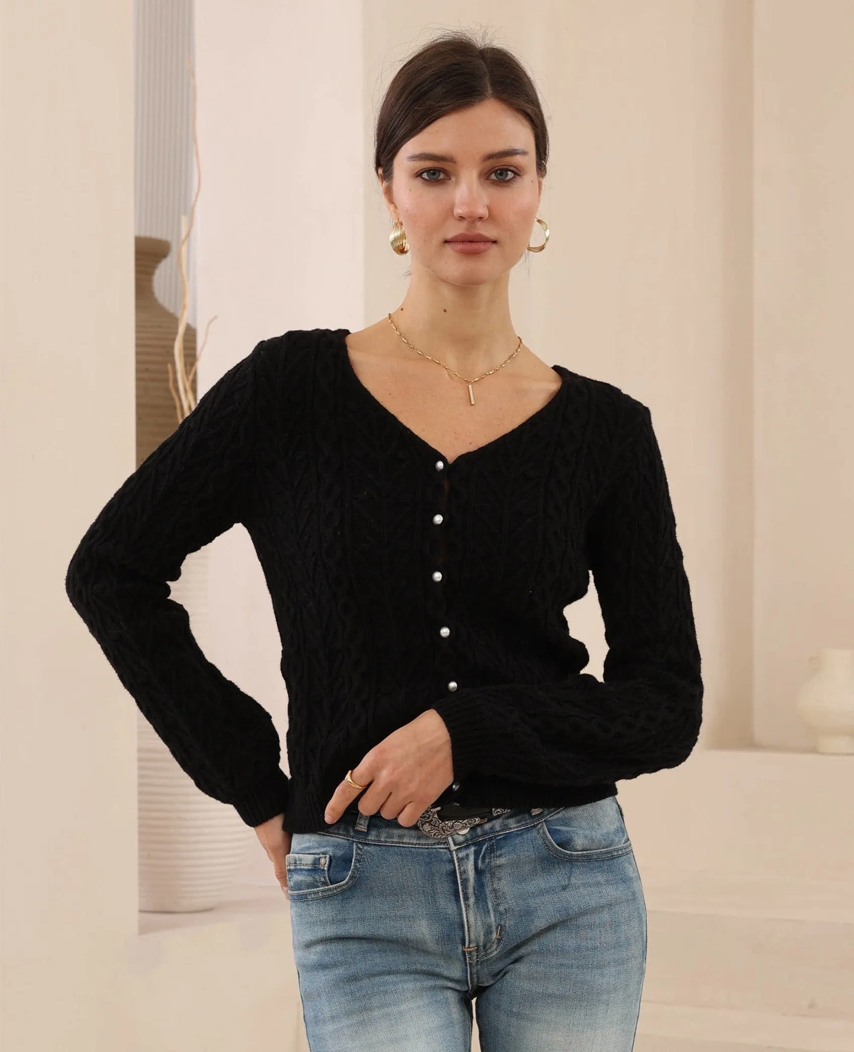 Mei Cable Cardigan - Black
