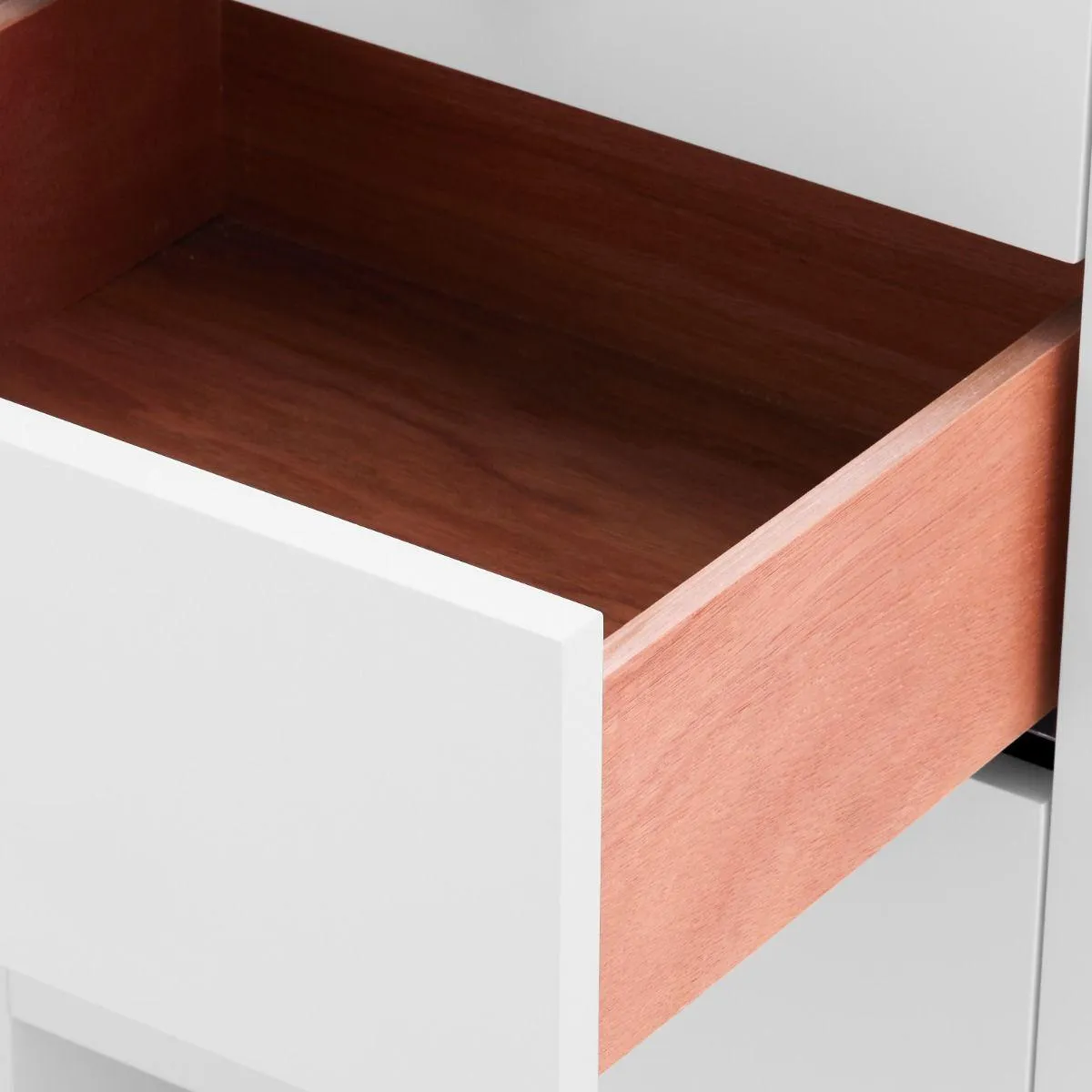 Morgan 3-Drawer Side Table / Chiffon White