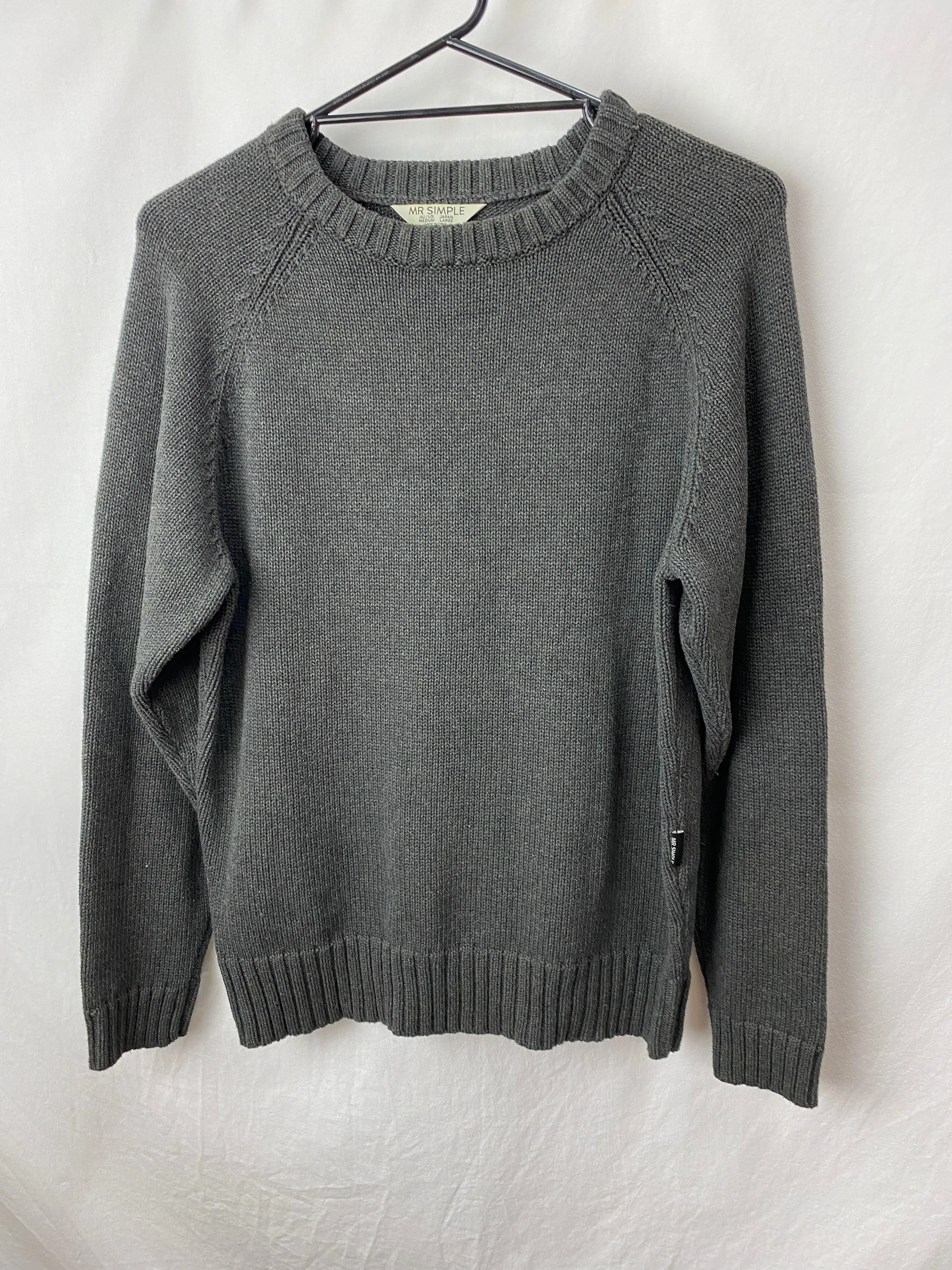 MR Simple Mens Jumper Size M