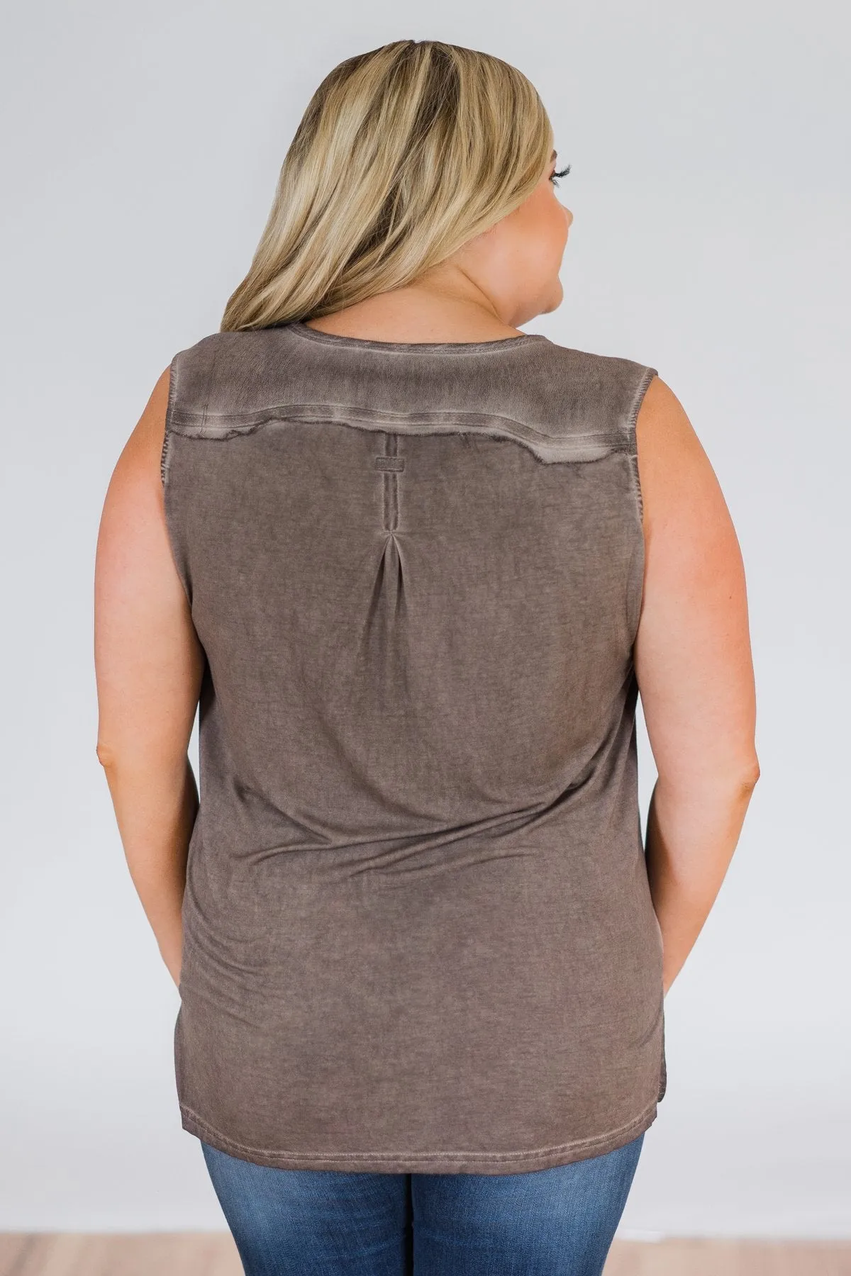 Nowhere to Be Tank Top- Mocha