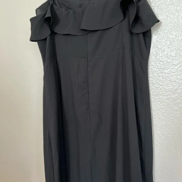 NWOT Lively Evenings Black Sleeveless Tiered Maxi Dress