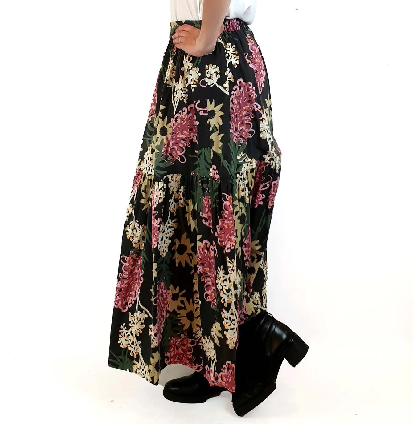 Obus black floral print maxi skirt size 1 (fits 8-10)