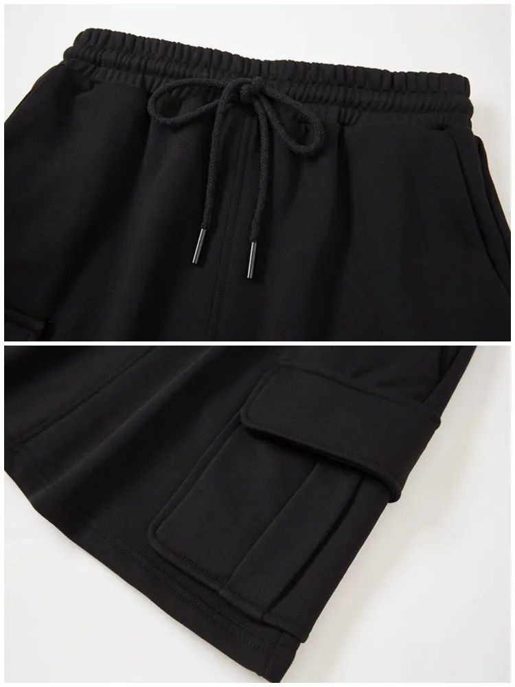 pullover sweatshirt  ＆ A-Line Skirts