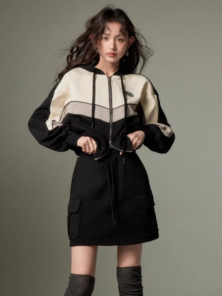 pullover sweatshirt  ＆ A-Line Skirts