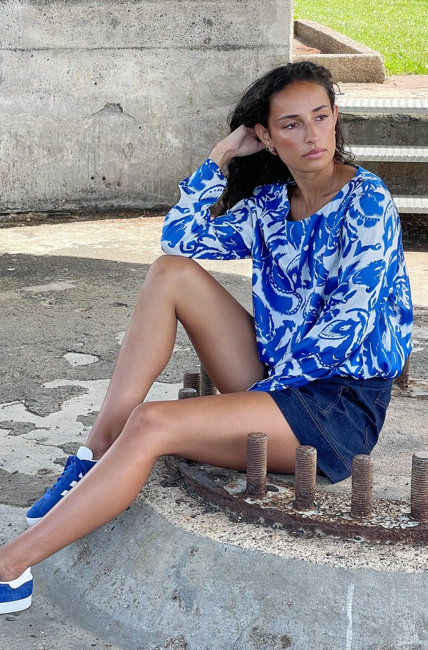 Regal Top - Cobalt