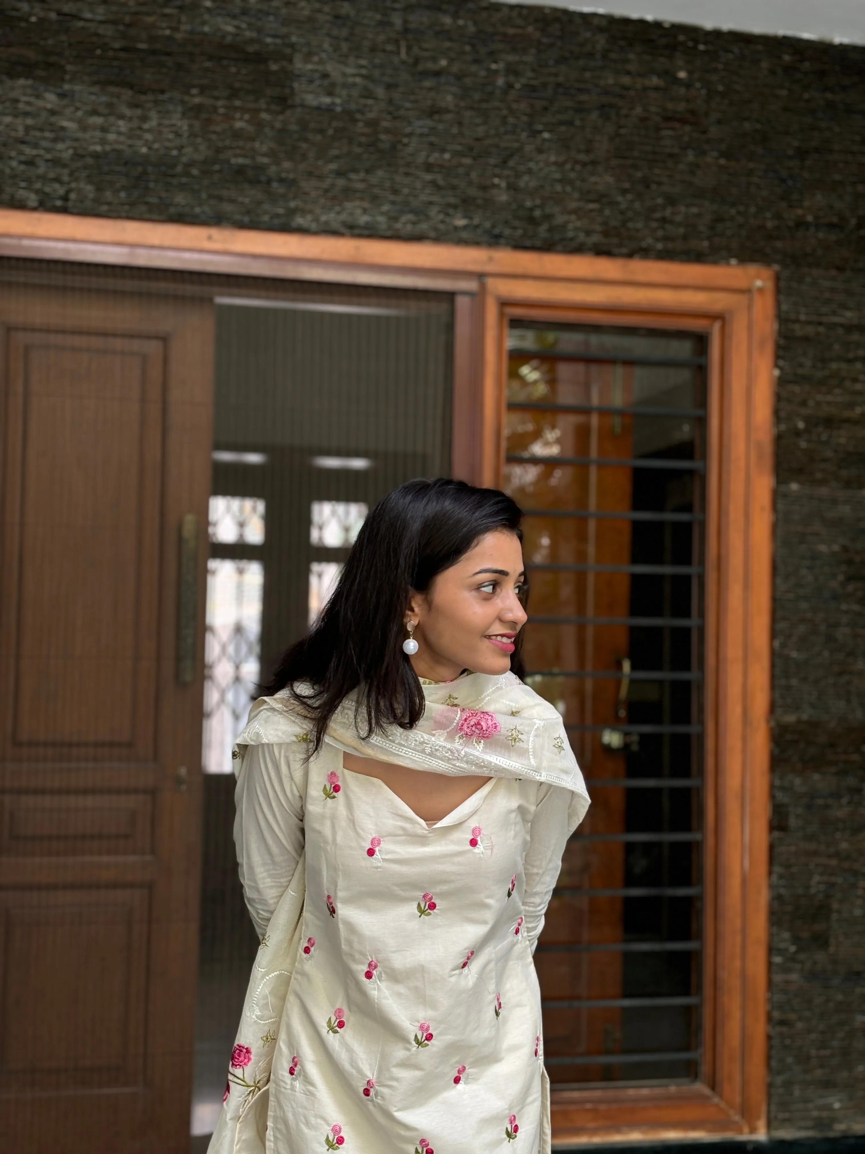 RILA STITCHED