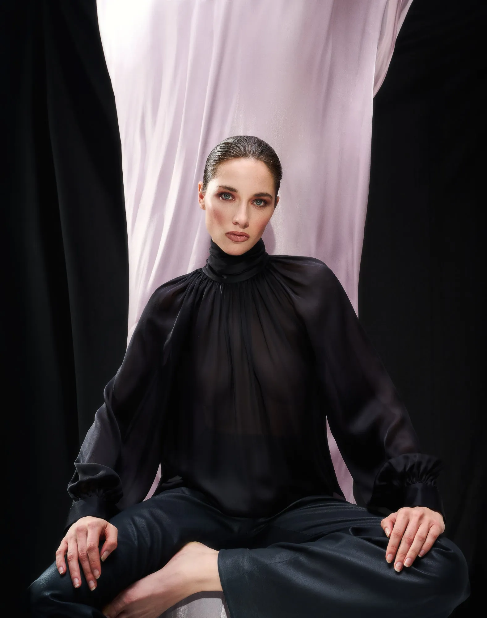 Serene Chiffon Blouse (Black)