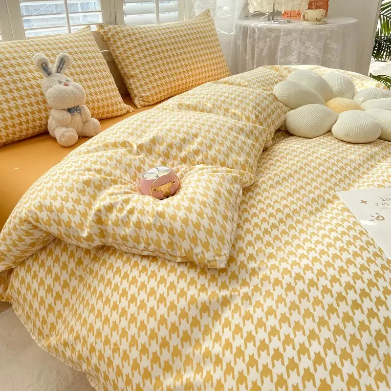 Simple Cotton Bed Set