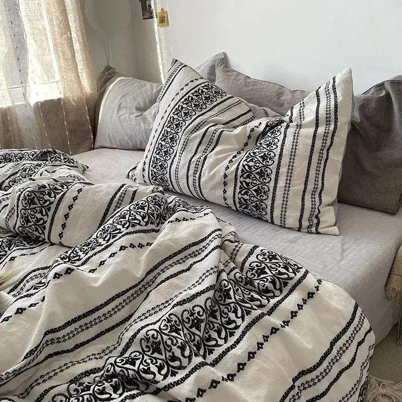 Simple Heart Stripe Boho Duvet Cover Set