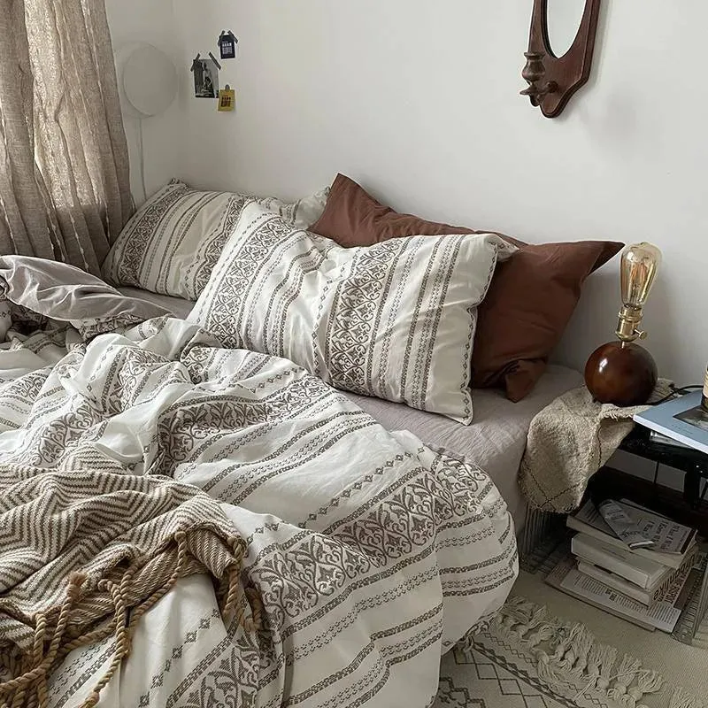 Simple Heart Stripe Boho Duvet Cover Set