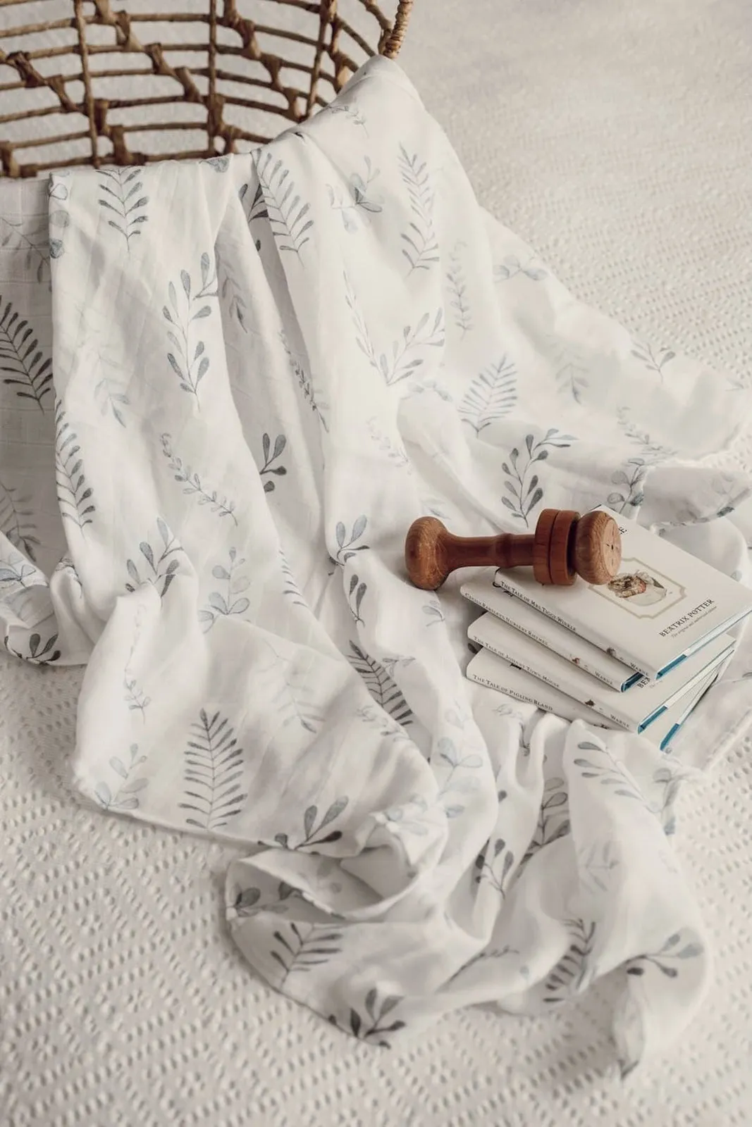 Snuggle Hunny Organic Cotton Muslin Wrap - Wild Fern